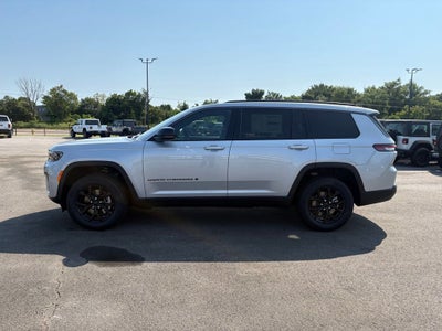 2026 Jeep Grand Cherokee GRAND CHEROKEE L LAREDO ALTITUDE 4X4