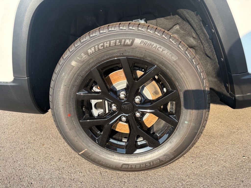 2026 Jeep Grand Cherokee GRAND CHEROKEE L LAREDO ALTITUDE 4X4