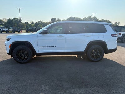 2026 Jeep Grand Cherokee GRAND CHEROKEE L LAREDO ALTITUDE 4X4