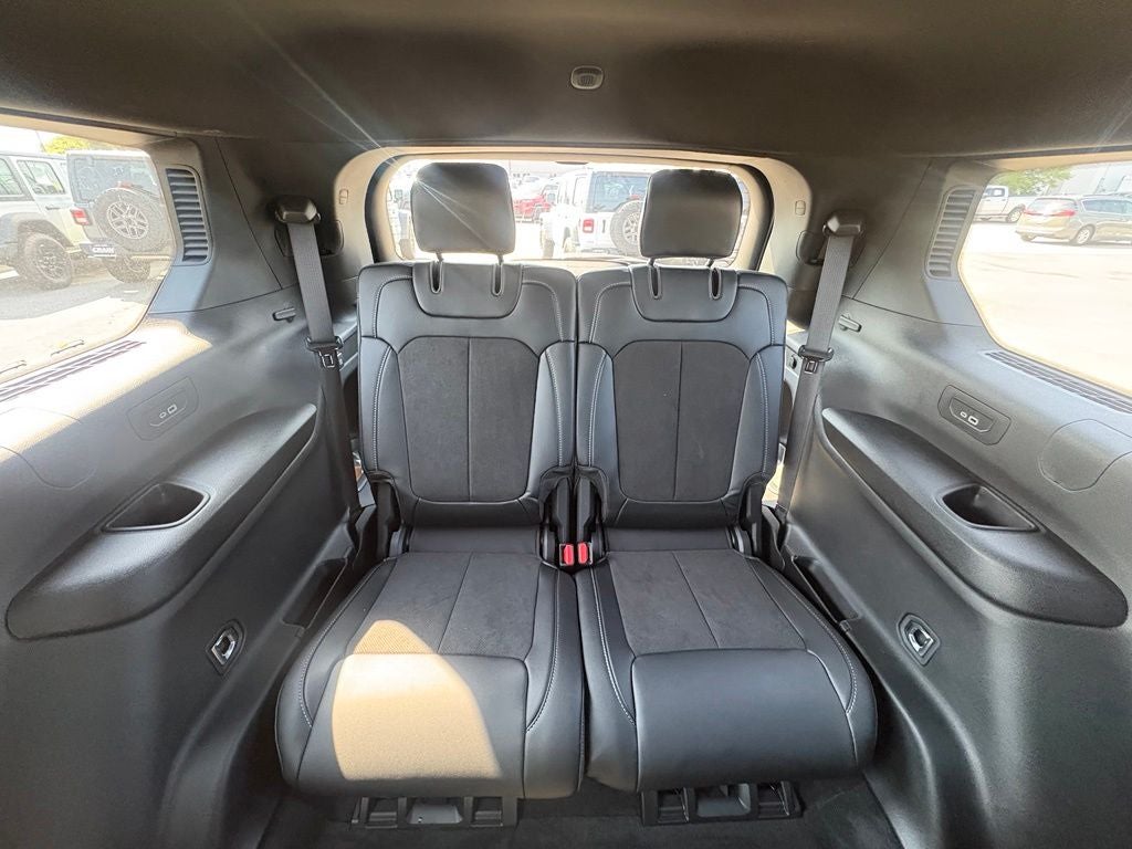 2026 Jeep Grand Cherokee GRAND CHEROKEE L LAREDO ALTITUDE 4X4