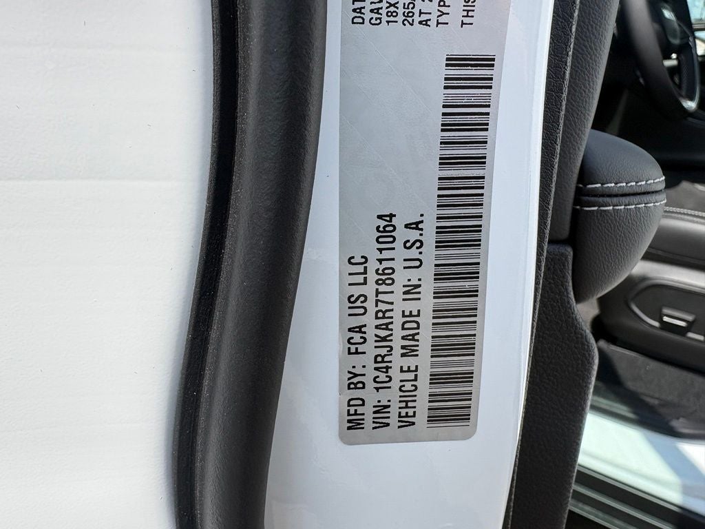 2026 Jeep Grand Cherokee GRAND CHEROKEE L LAREDO ALTITUDE 4X4