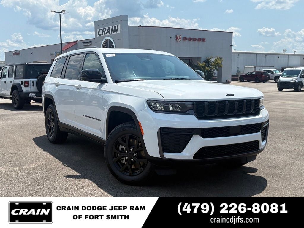 2026 Jeep Grand Cherokee GRAND CHEROKEE L LAREDO ALTITUDE 4X4
