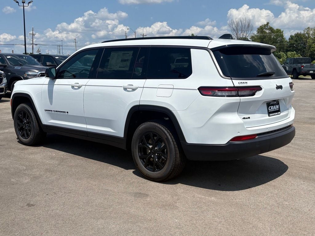 2026 Jeep Grand Cherokee GRAND CHEROKEE L LAREDO ALTITUDE 4X4