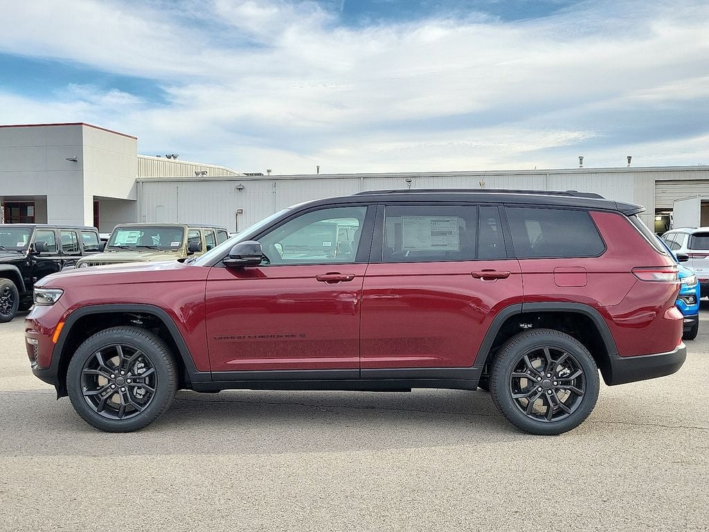 2025 Jeep Grand Cherokee GRAND CHEROKEE L LIMITED 4X4