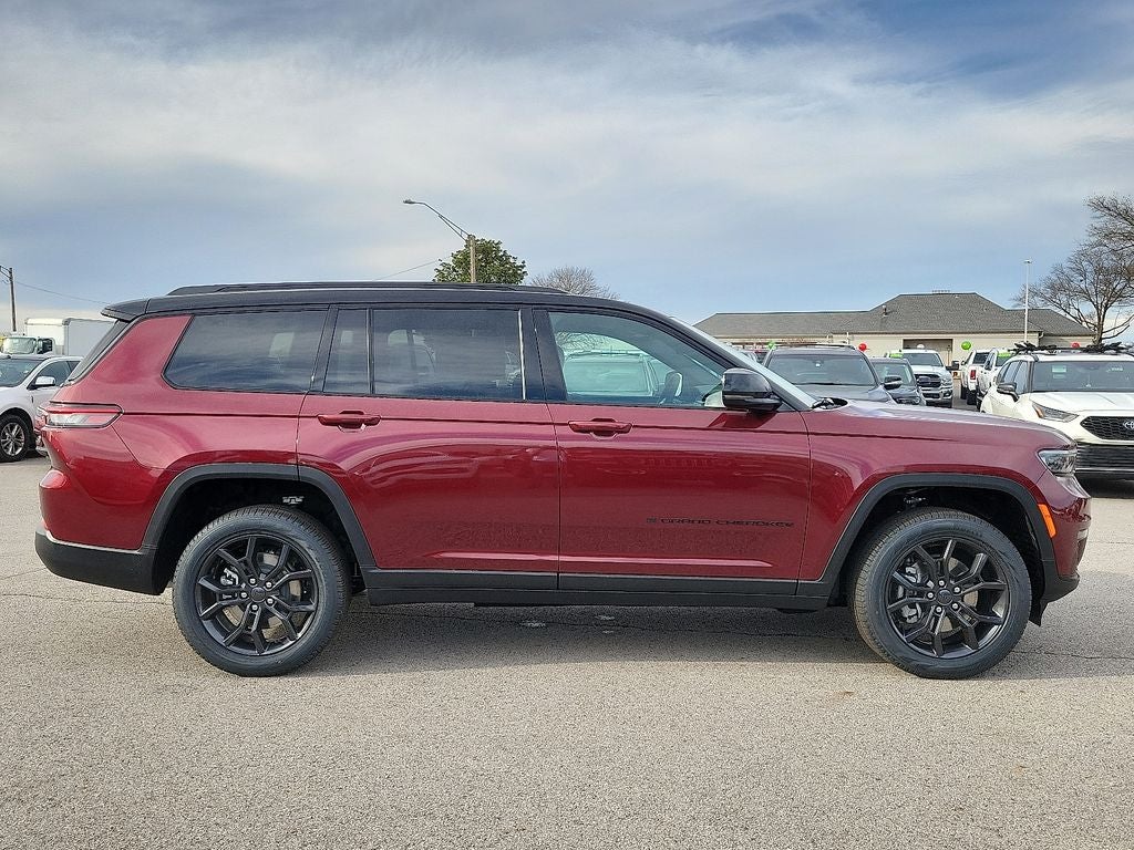 2025 Jeep Grand Cherokee GRAND CHEROKEE L LIMITED 4X4