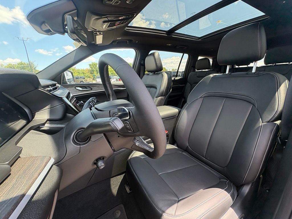 2026 Jeep Grand Cherokee GRAND CHEROKEE L LIMITED RESERVE 4X4