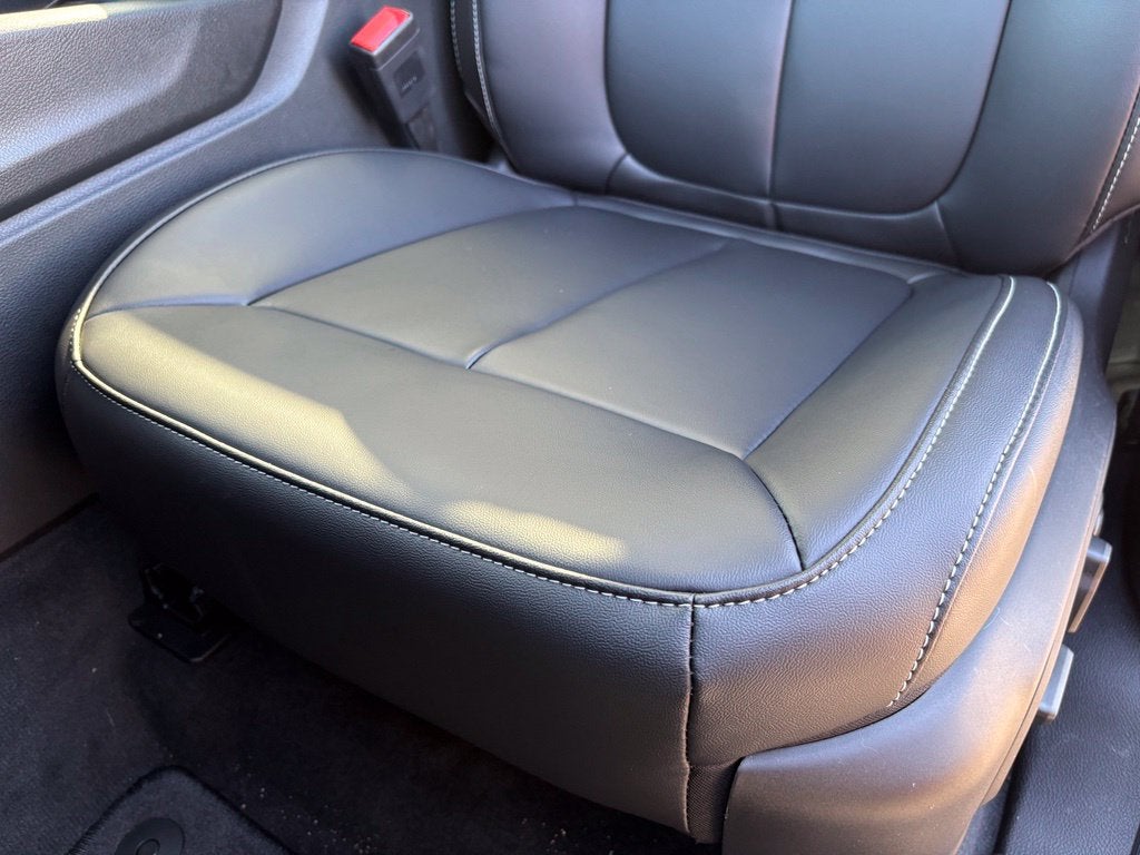2027 Jeep Grand Cherokee GRAND CHEROKEE L LIMITED 4X4