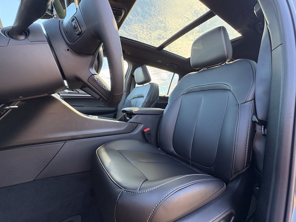 2027 Jeep Grand Cherokee GRAND CHEROKEE L LIMITED 4X4