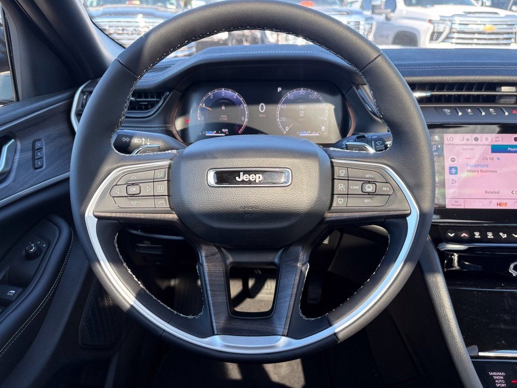 2027 Jeep Grand Cherokee GRAND CHEROKEE L LIMITED 4X4