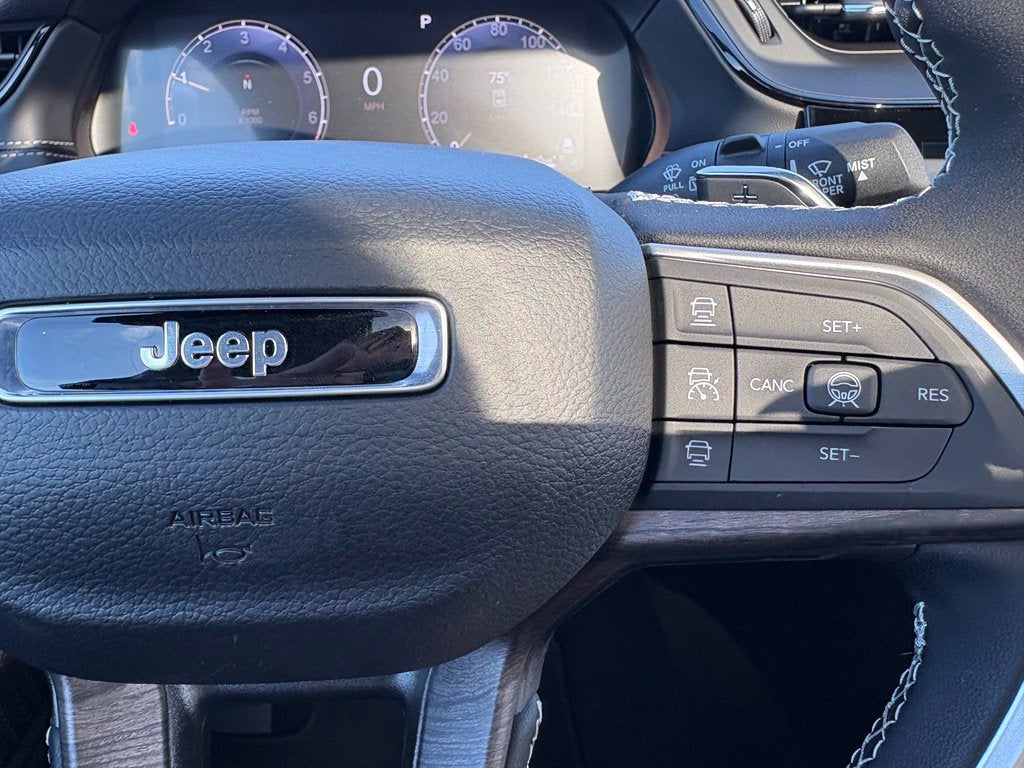 2027 Jeep Grand Cherokee GRAND CHEROKEE L LIMITED 4X4