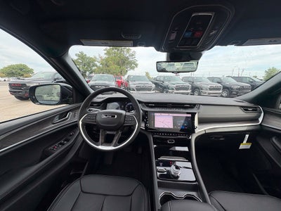 2027 Jeep Grand Cherokee GRAND CHEROKEE L LIMITED 4X4
