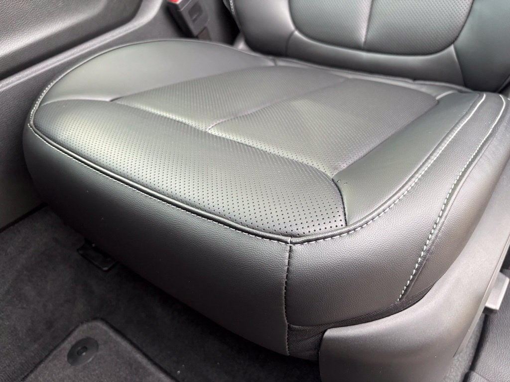 2027 Jeep Grand Cherokee GRAND CHEROKEE L LIMITED 4X4
