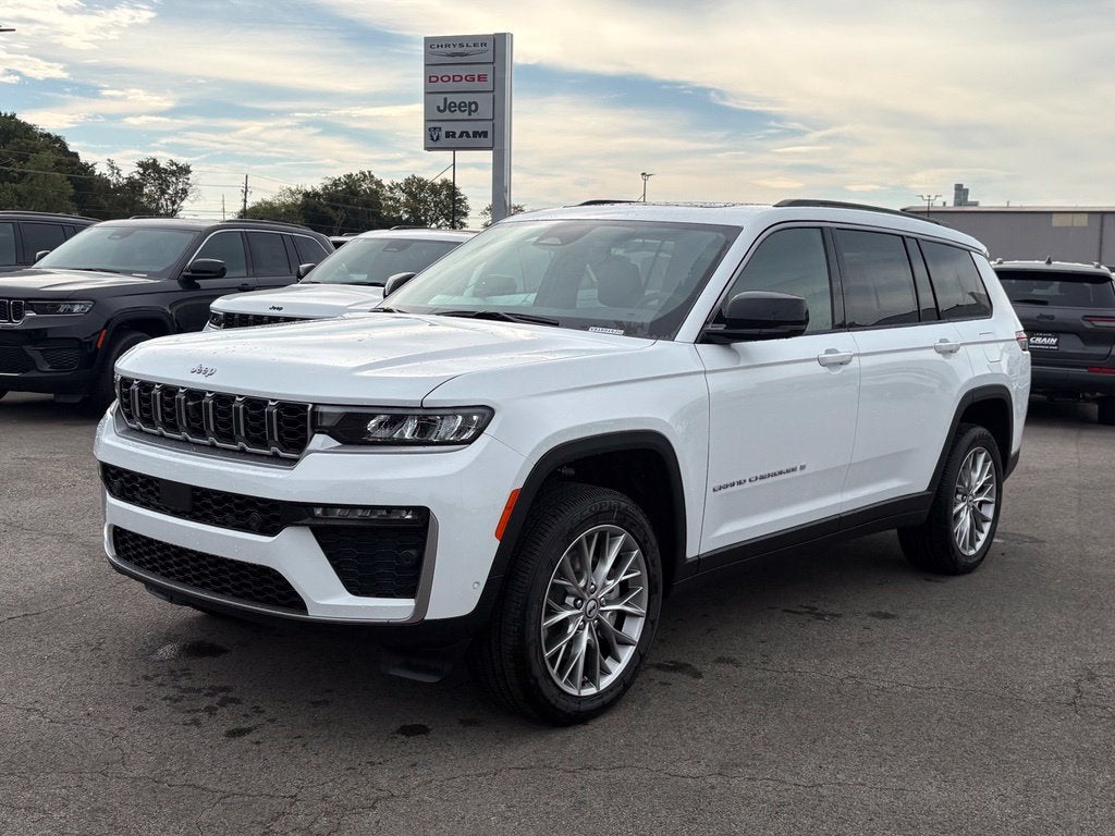 2027 Jeep Grand Cherokee GRAND CHEROKEE L LIMITED 4X4