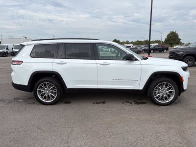 2027 Jeep Grand Cherokee GRAND CHEROKEE L LIMITED 4X4