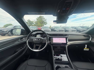 2027 Jeep Grand Cherokee GRAND CHEROKEE L LIMITED 4X4