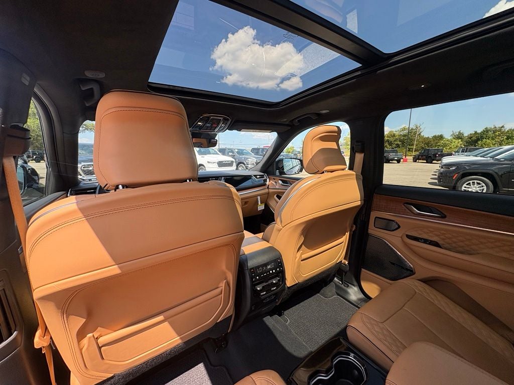 2024 Jeep Grand Cherokee L Summit Reserve 4x4
