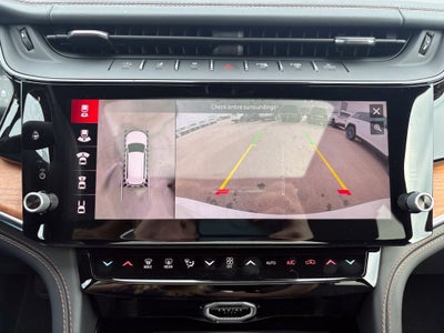 2027 Jeep Grand Cherokee GRAND CHEROKEE L SUMMIT 4X4