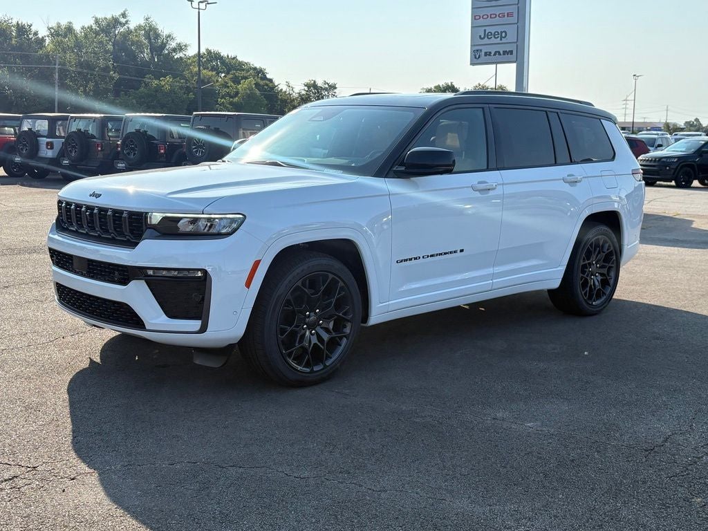 2026 Jeep Grand Cherokee GRAND CHEROKEE L SUMMIT 4X4