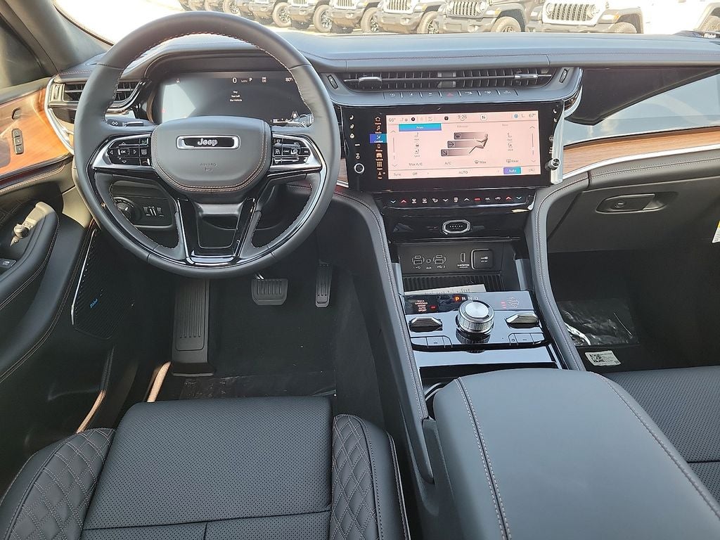 2026 Jeep Grand Cherokee GRAND CHEROKEE L SUMMIT 4X4