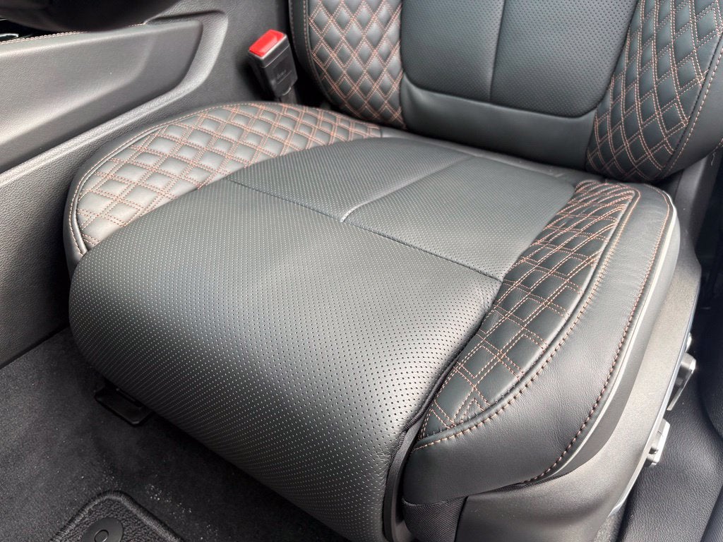 2027 Jeep Grand Cherokee GRAND CHEROKEE L SUMMIT 4X4