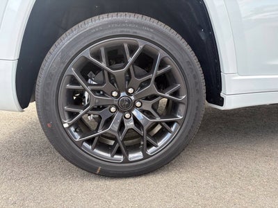 2027 Jeep Grand Cherokee GRAND CHEROKEE L SUMMIT 4X4
