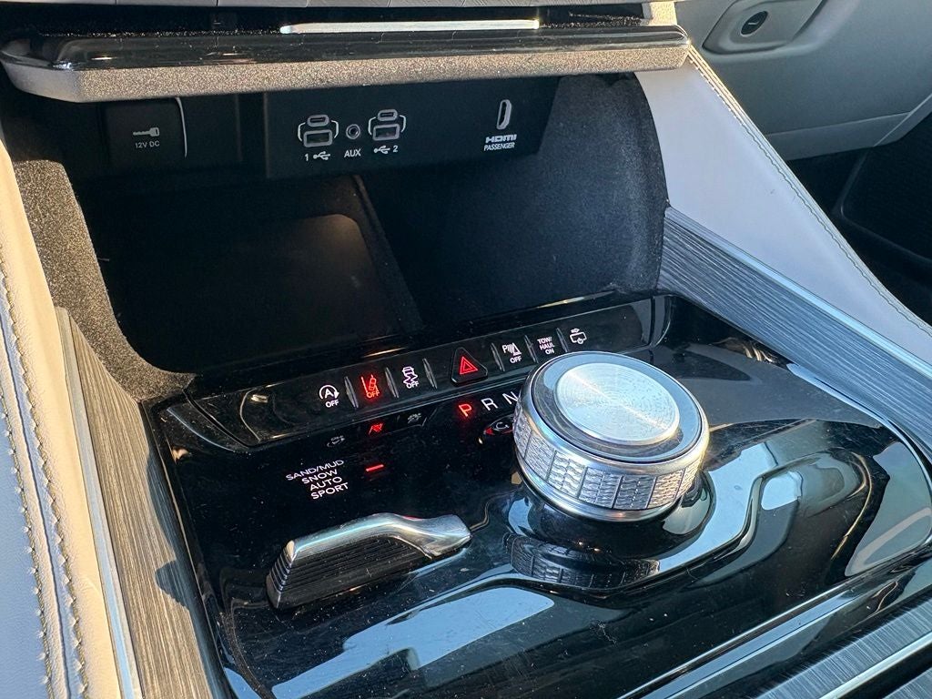 2023 Jeep Wagoneer Series II 4x4