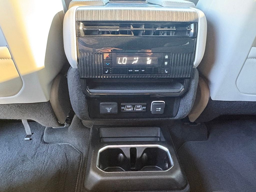 2023 Jeep Wagoneer Series II 4x4