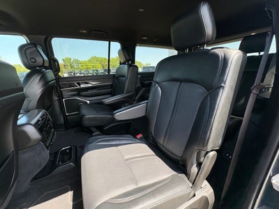 2024 Jeep Wagoneer Series III 4x4