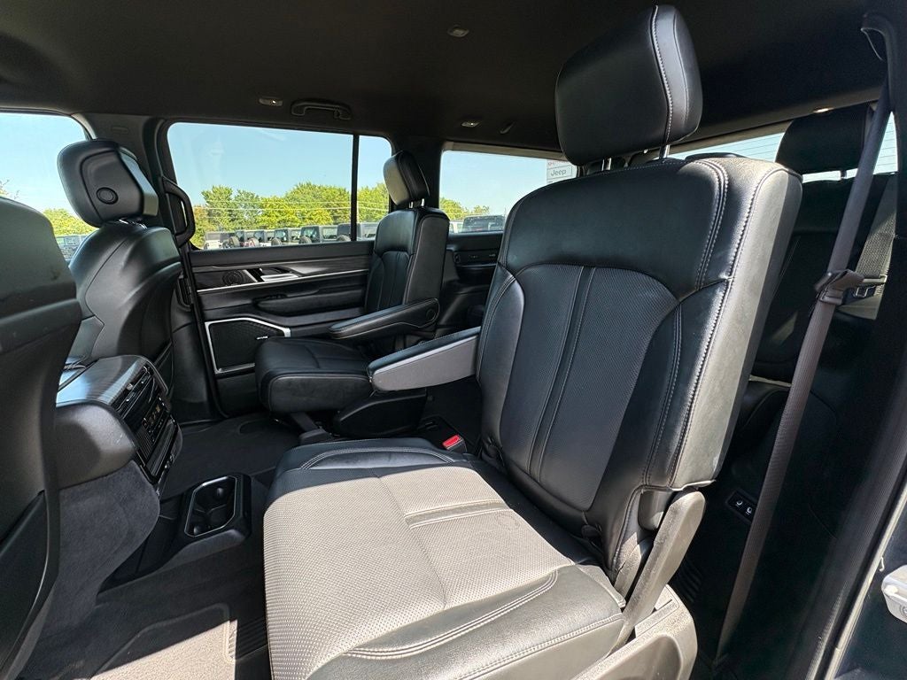 2024 Jeep Wagoneer Series III 4x4