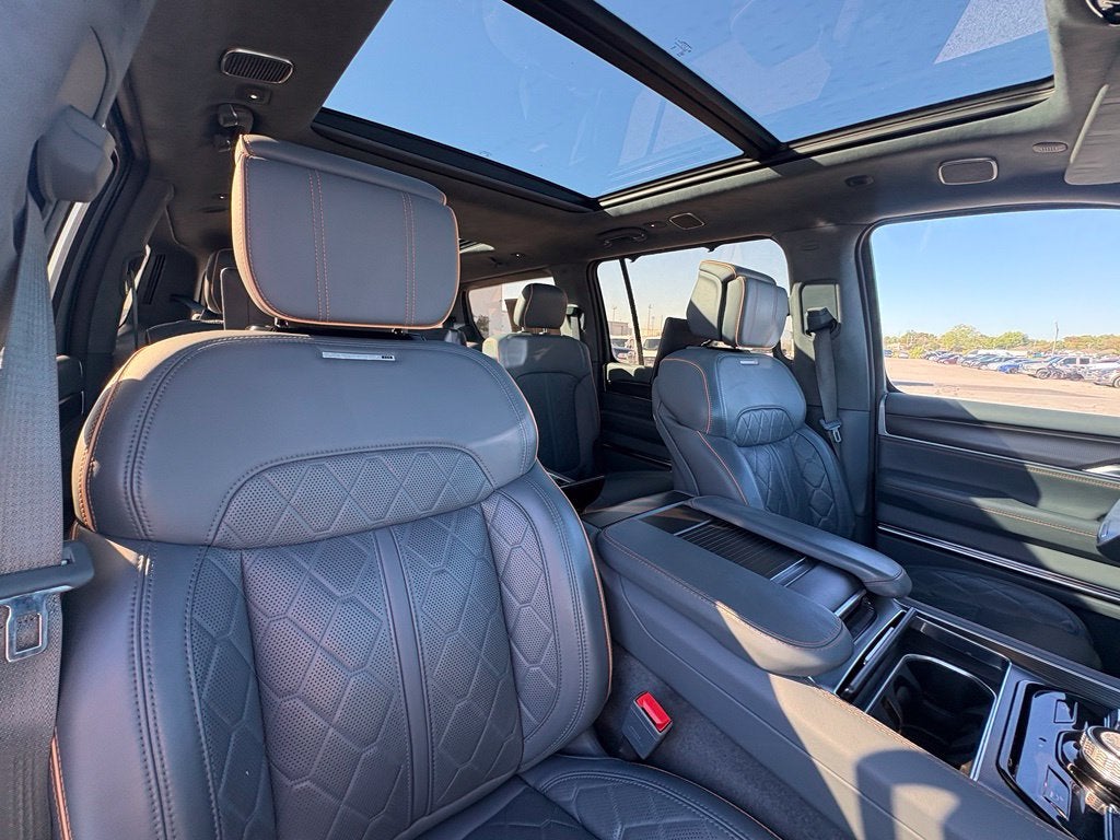 2023 Jeep Grand Wagoneer Series III Obsidian 4x4