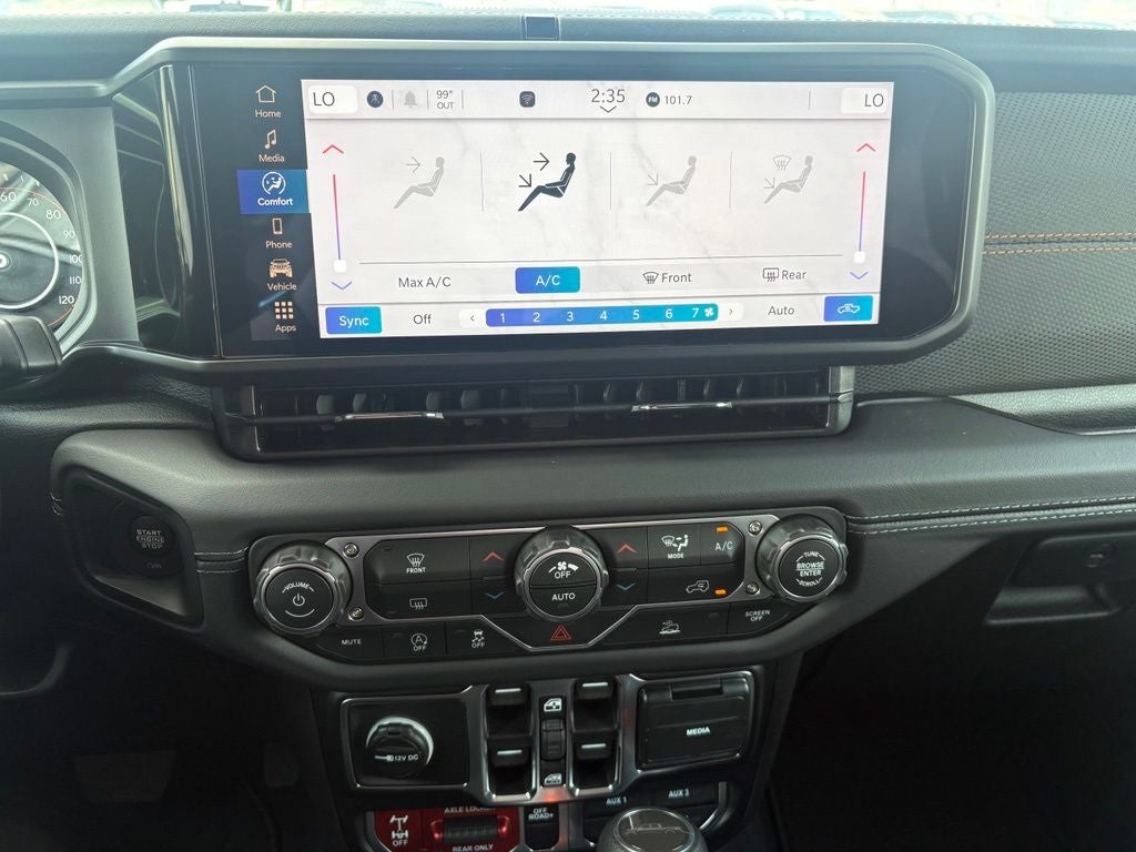 2026 Jeep Gladiator GLADIATOR MOJAVE 4X4