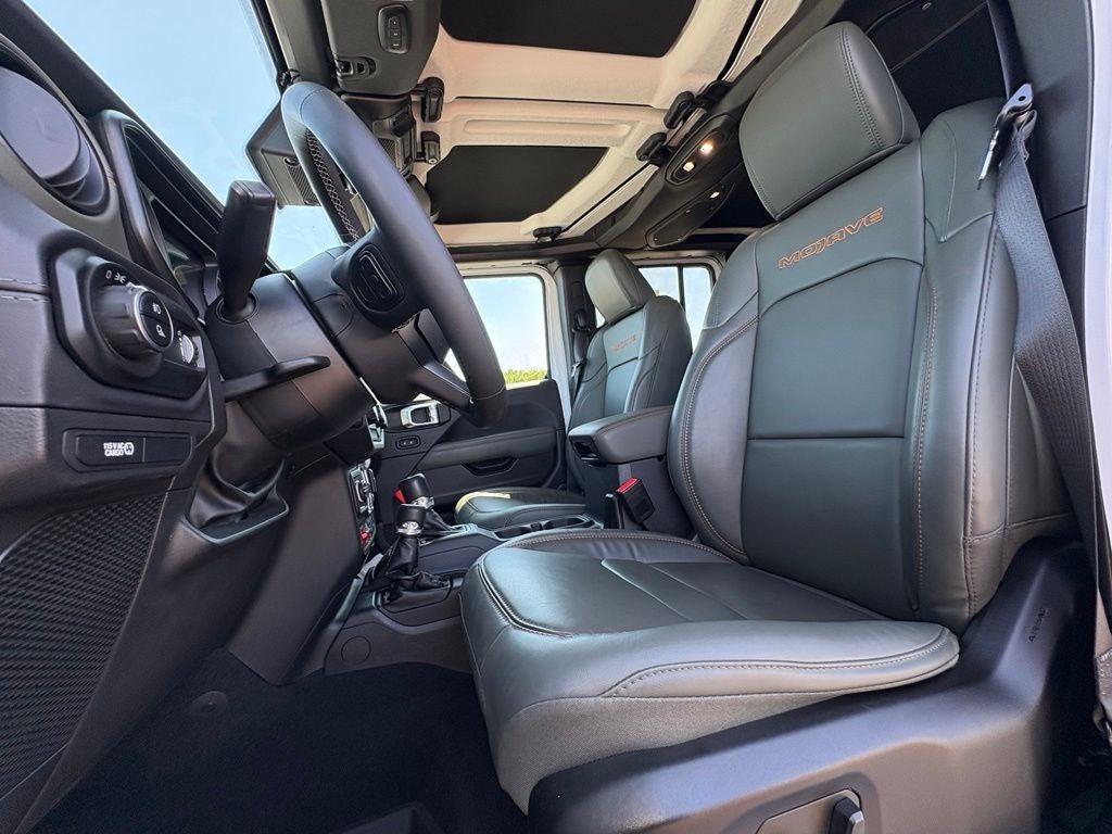 2025 Jeep Gladiator Mojave X