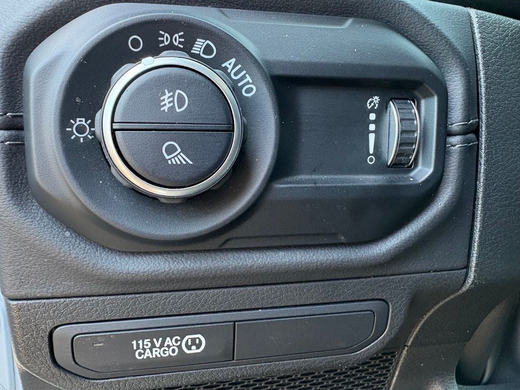 2025 Jeep Gladiator Mojave X