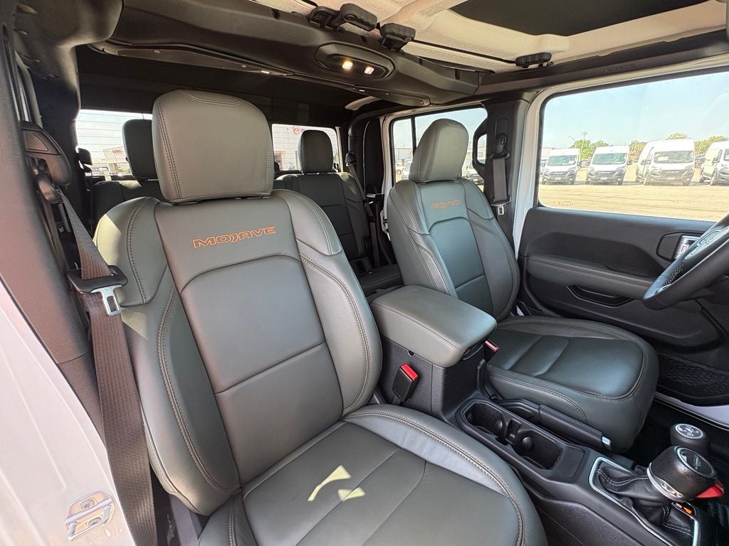 2025 Jeep Gladiator Mojave X