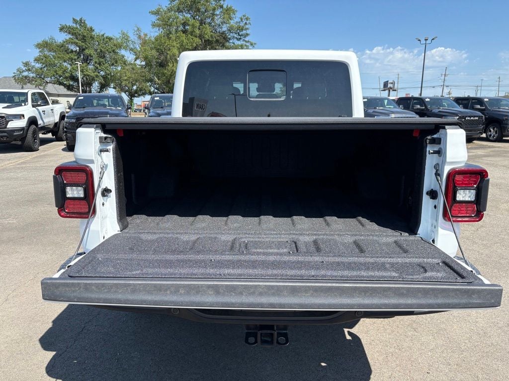 2025 Jeep Gladiator Mojave X