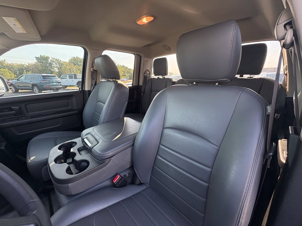 2019 RAM 1500 Classic Tradesman Quad Cab 4x2 6'4' Box