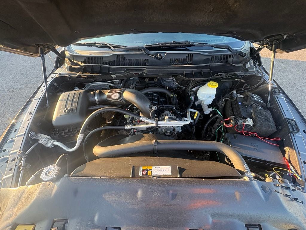 2021 RAM 1500 Classic Warlock Crew Cab 4x4 5'7' Box
