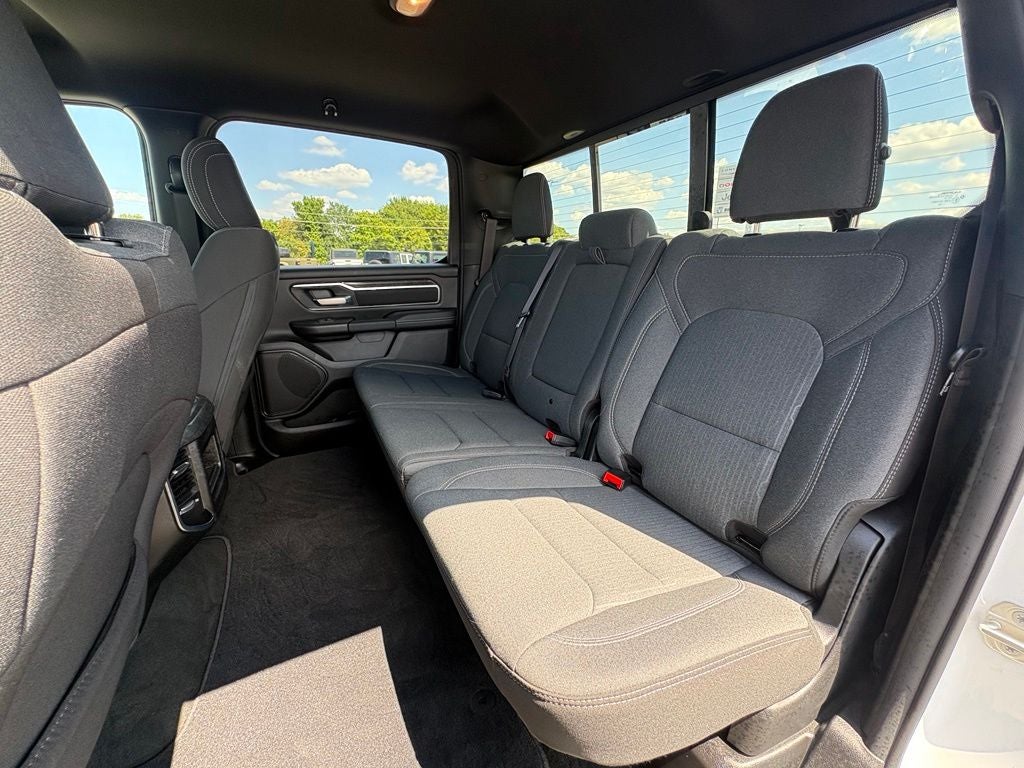 2024 RAM 1500 Big Horn Crew Cab 4x4 5'7' Box