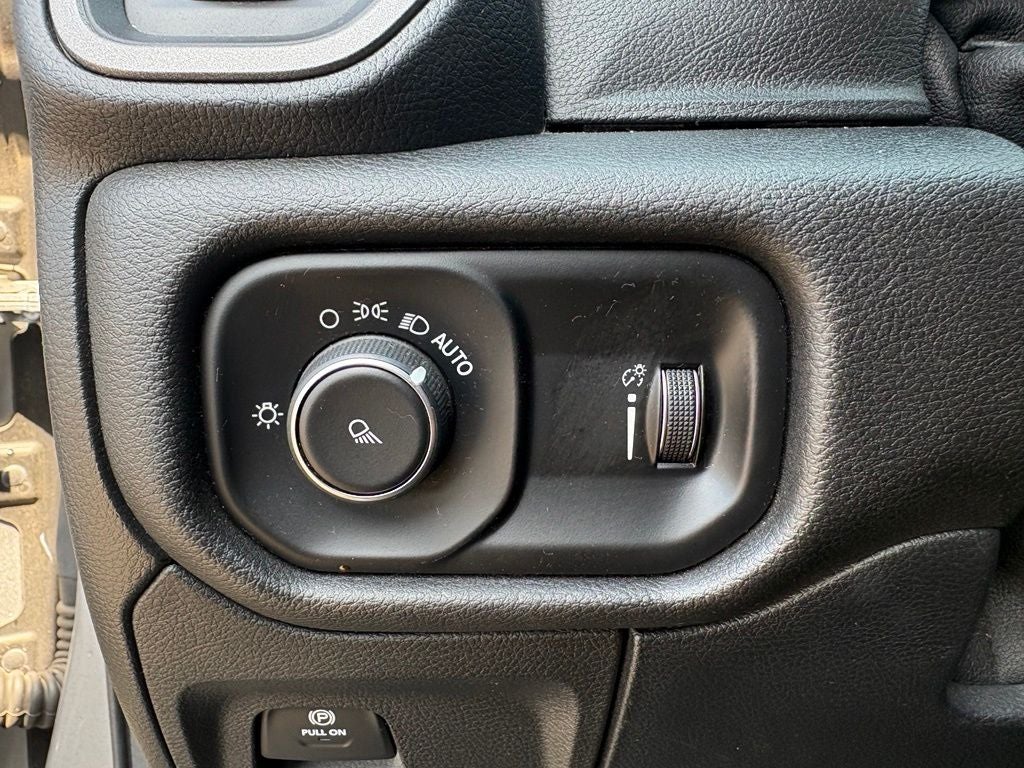 2020 RAM 1500 Tradesman Quad Cab 4x4 6'4' Box