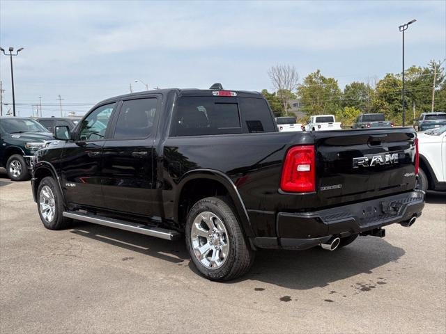 2027 RAM Ram 1500 RAM 1500 BIG HORN CREW CAB 4X4 5'7' BOX