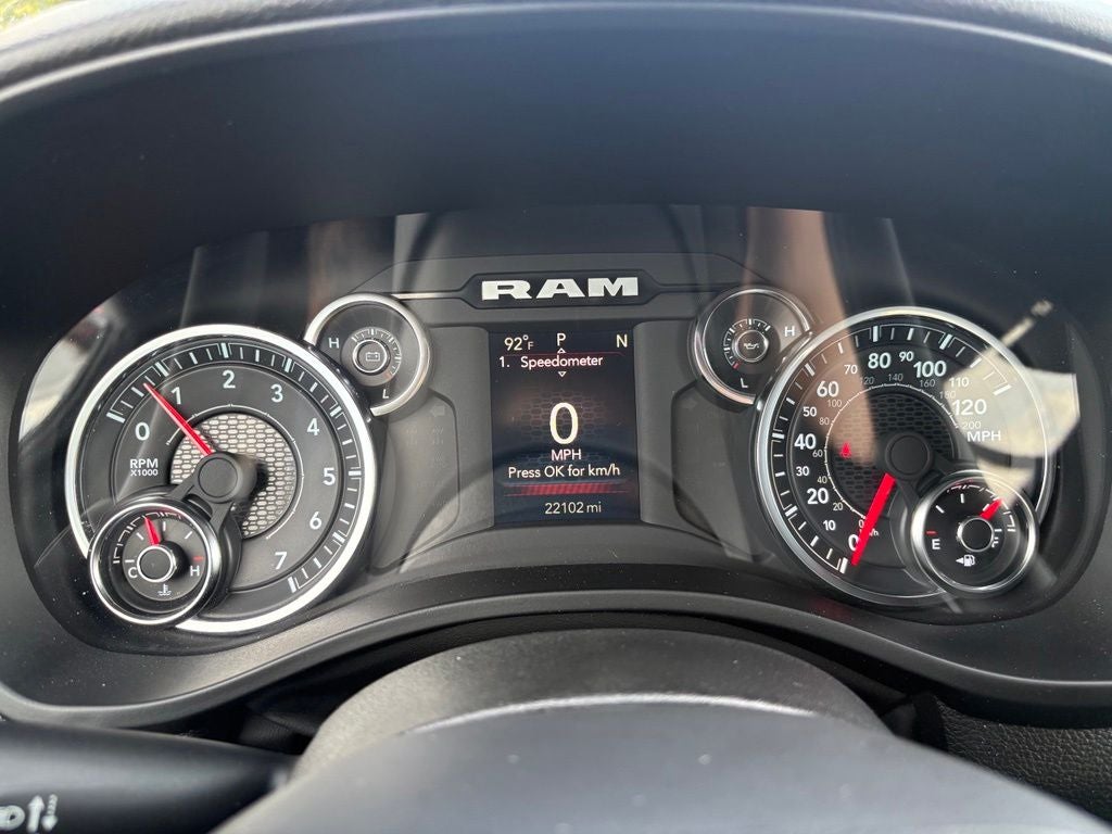 2025 RAM 1500 Big Horn Crew Cab 4x4 5'7' Box