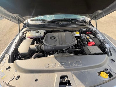 2025 RAM 1500 Big Horn Crew Cab 4x4 5'7' Box