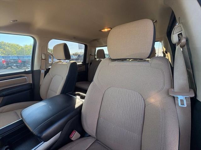 2020 RAM 1500 Big Horn Crew Cab 4x4 5'7' Box