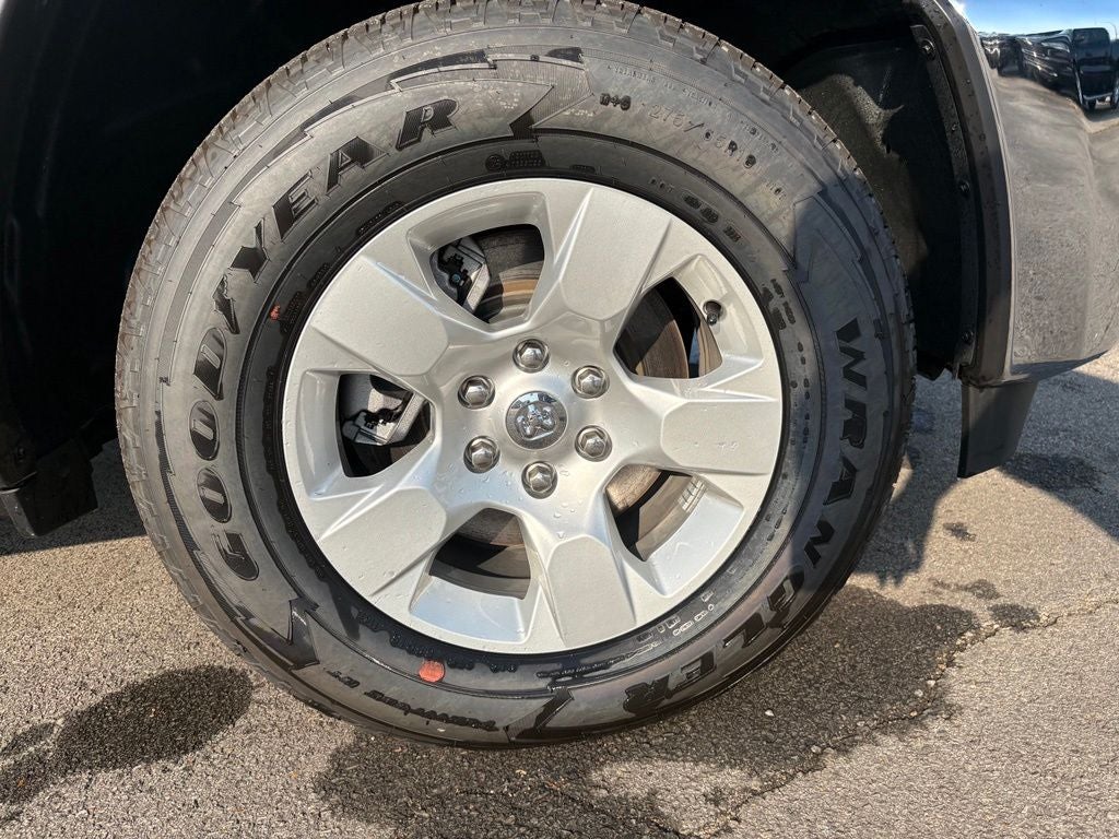 2026 RAM 1500 RAM 1500 BIG HORN CREW CAB 4X4 5'7' BOX