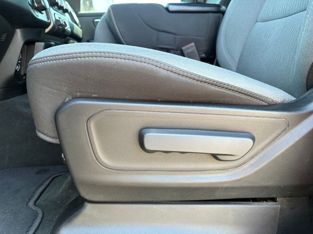 2024 RAM 1500 Big Horn Crew Cab 4x4 5'7' Box
