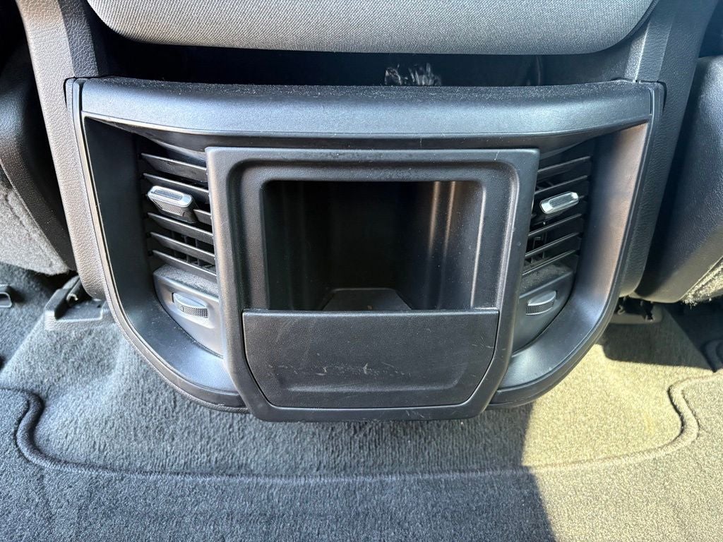 2024 RAM 1500 Big Horn Crew Cab 4x4 5'7' Box