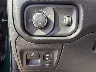2027 RAM Ram 1500 RAM 1500 BIG HORN CREW CAB 4X4 5'7' BOX
