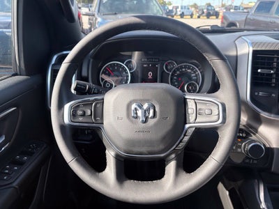 2027 RAM Ram 1500 RAM 1500 BIG HORN CREW CAB 4X4 5'7' BOX