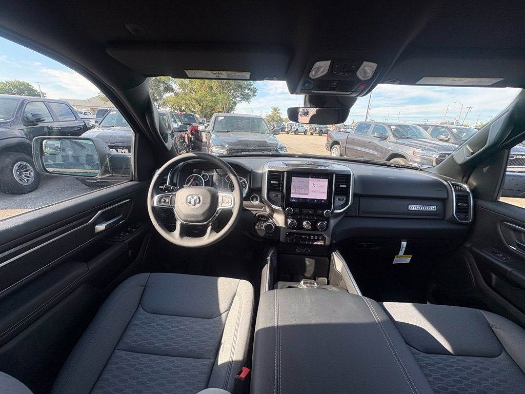 2027 RAM Ram 1500 RAM 1500 BIG HORN CREW CAB 4X4 5'7' BOX