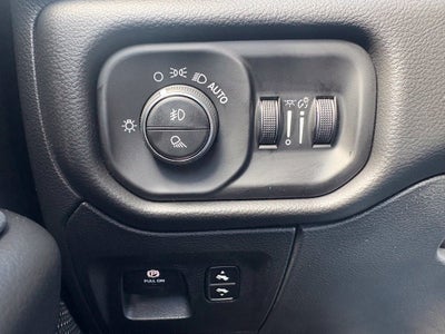 2027 RAM Ram 1500 RAM 1500 BIG HORN CREW CAB 4X4 5'7' BOX
